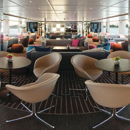 Fairtours Hotelschiff Emerald Sun****** Frankfurt am Main