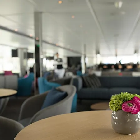 Fairtours Hotelschiff Emerald Sun****** Botel
