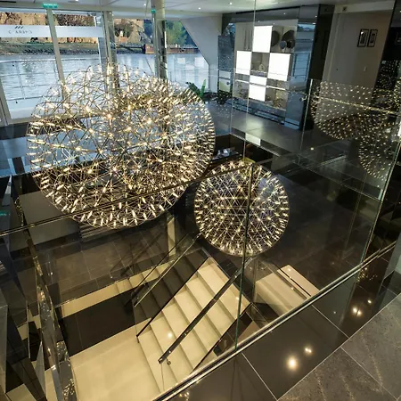 Botel Fairtours Hotelschiff Emerald Sun******