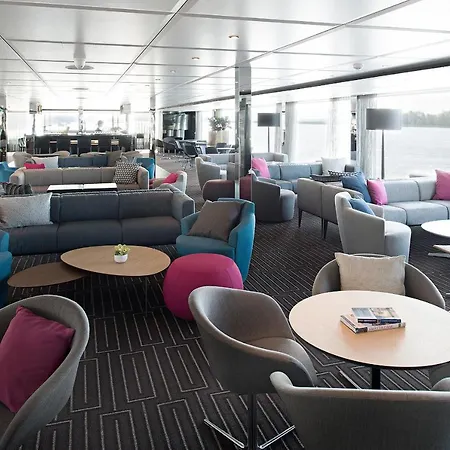 Fairtours Hotelschiff Emerald Sun****** Botel Frankfurt am Main
